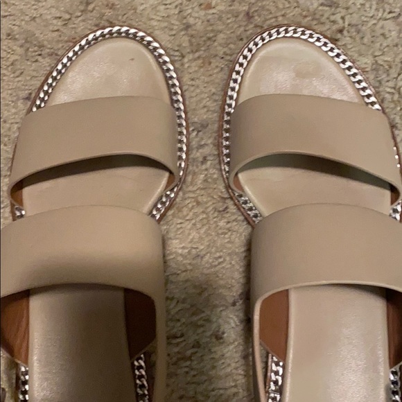 Givenchy leather sandals - Picture 5 of 5